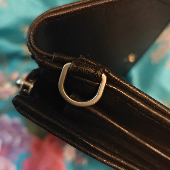 Matt & Nat Womens/Unisex Unique Vegan Black Wallet. - Picture 9 of 14